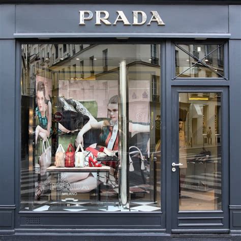 shop prada locator